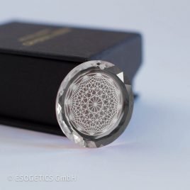 Facetted Crystals – Single Cristal Grey